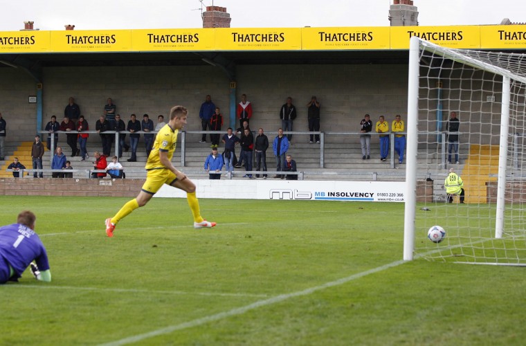 torquay v atfc web 11