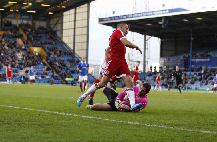 pompey v afc  fa cup web 28