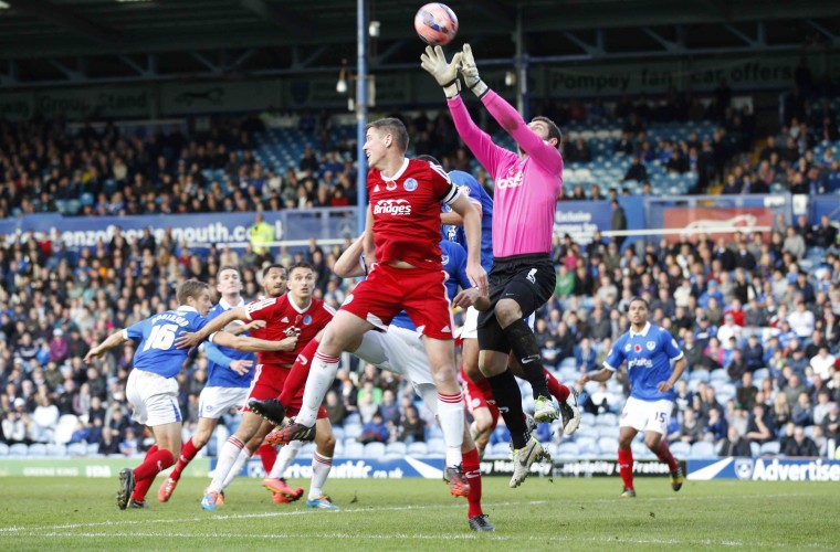 pompey v afc  fa cup web 31