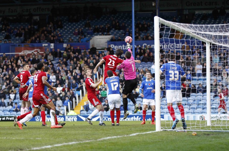 pompey v afc  fa cup web 38