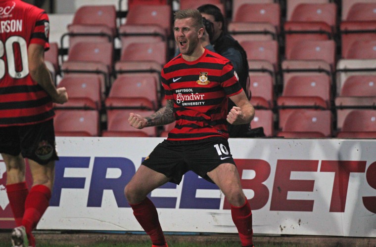 wrexham v atfc web 15