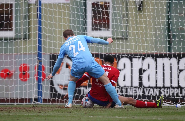 atfc v southport web 16