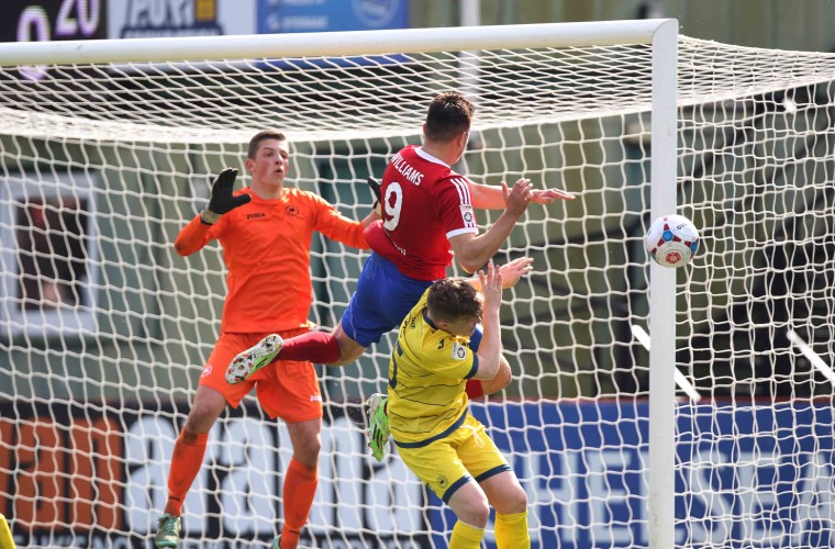 atfc v torquay utd web 19