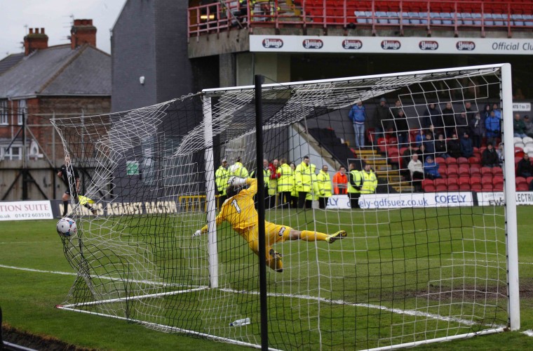 grimsby v atfc web 10