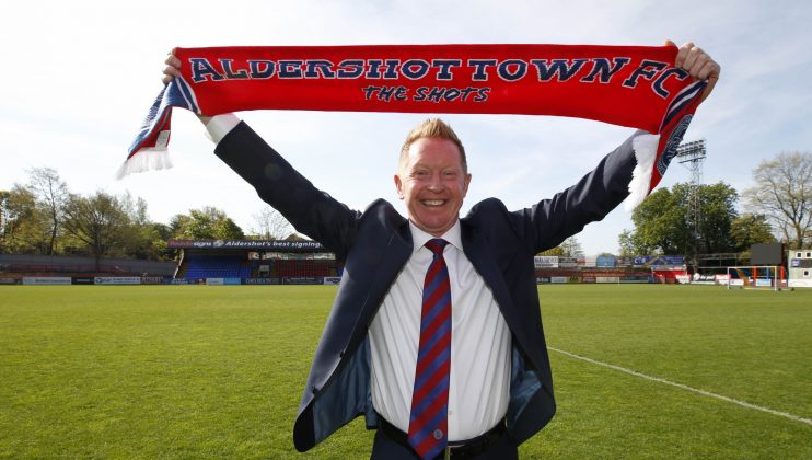 Gary Waddock Aldershot Town manager 2016 web 2 (2000×1123)