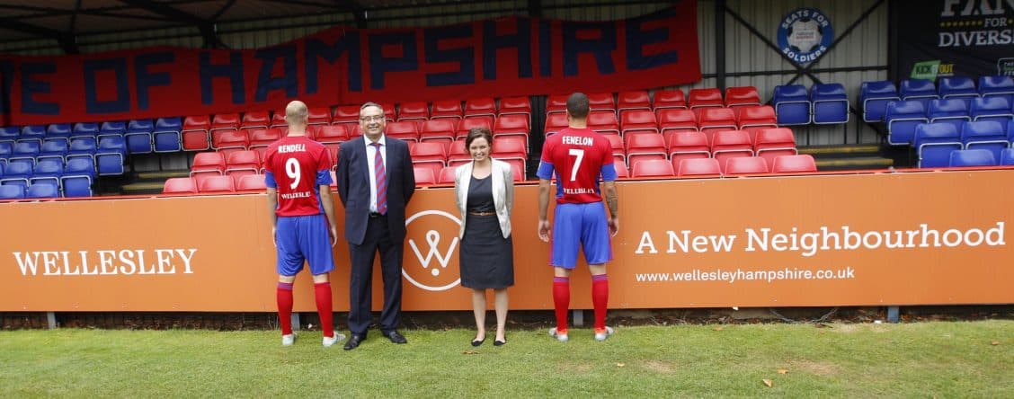 Aldershot town season 2016-17 shirt 2 (2500x983)