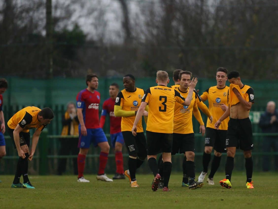 east-thurrock-utd-v-atfc-103